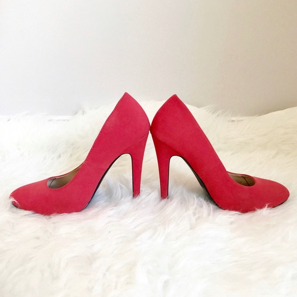 {Charlotte Russe} Red Heels - Picture 2 of 4