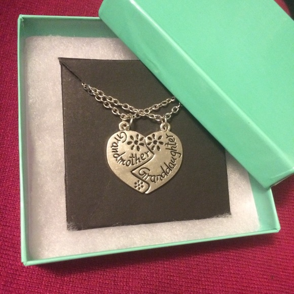 🎁 Grandmother-Granddaughter Pendant Necklaces - Picture 5 of 5