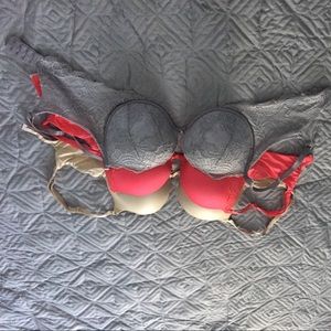 Set of 3 VS padded push-up bras