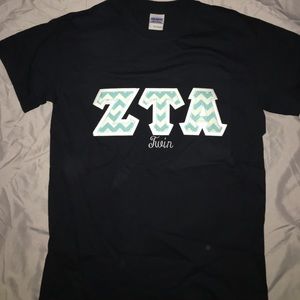 Zeta tau alpha t shirt NEW NEVER WORN