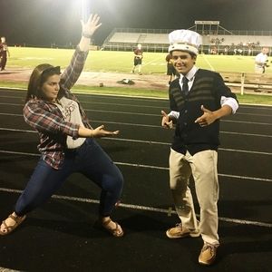 Meet your Posher, Kenneth