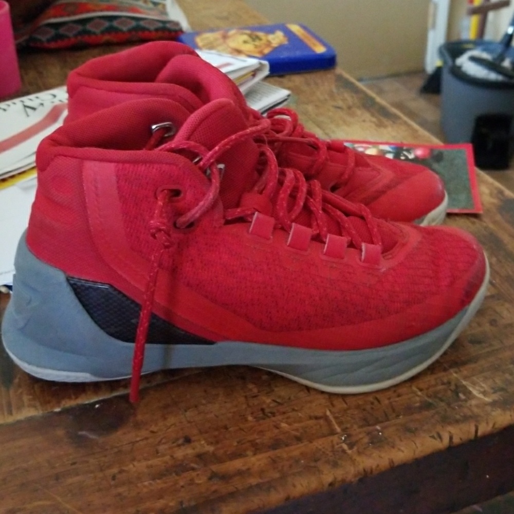 CURRY 3'S UNDER ARMOUR 4YOUTH