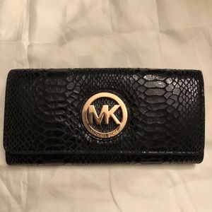 Michael Kors black faux snake skin wallet