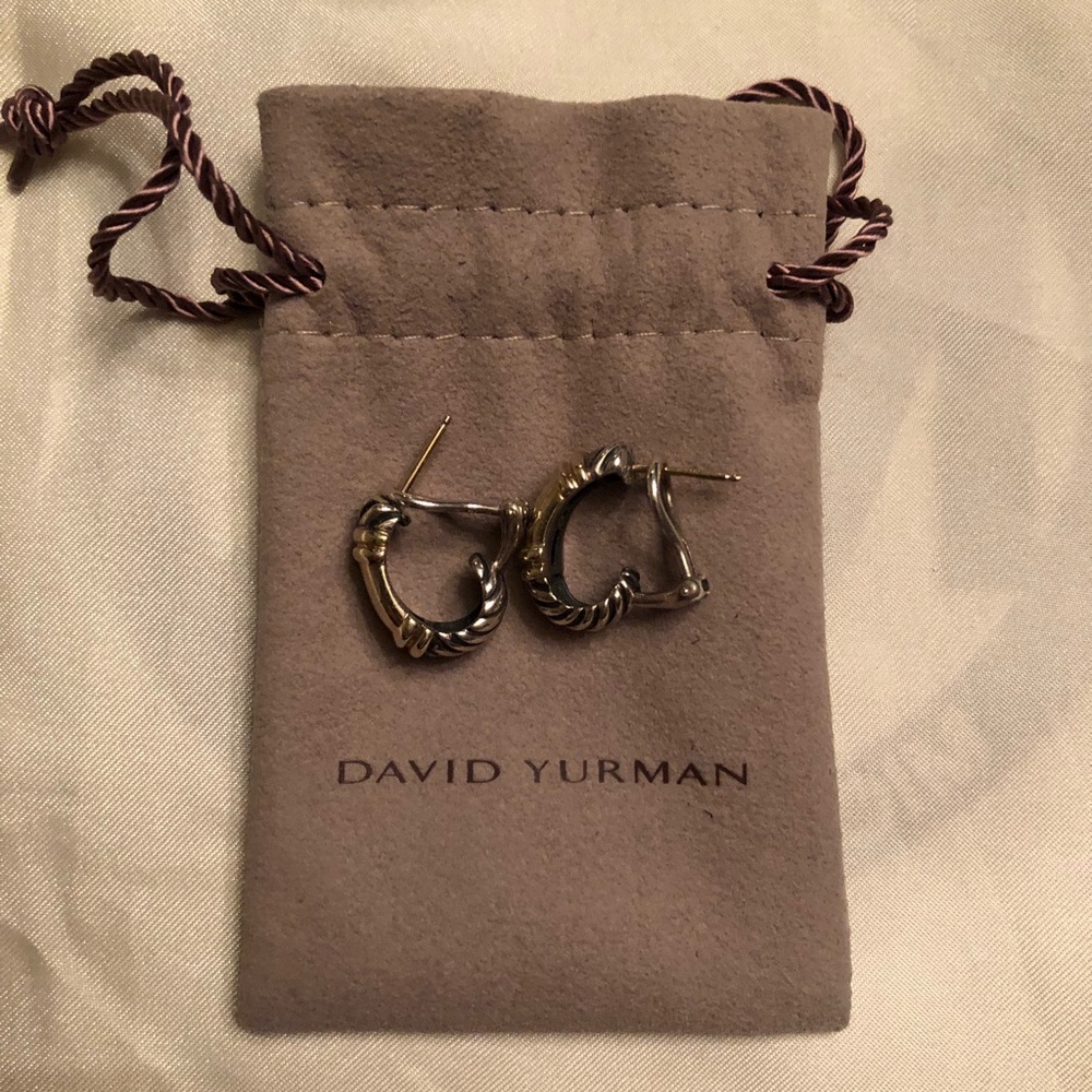 Classic cable hoop David Yurman earrings