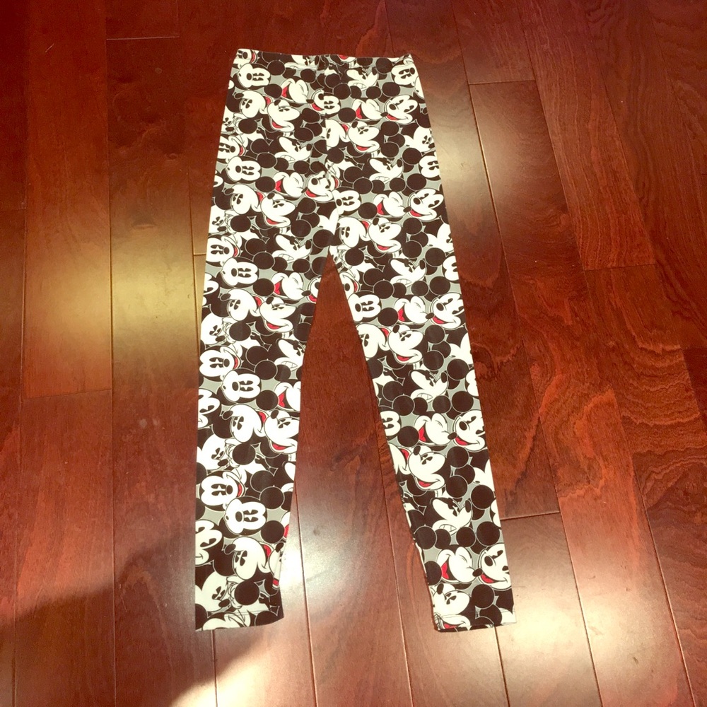 SOLD. Official Disney Mickey leggings-juniors