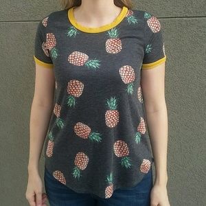 Cute pineapple t-shirt