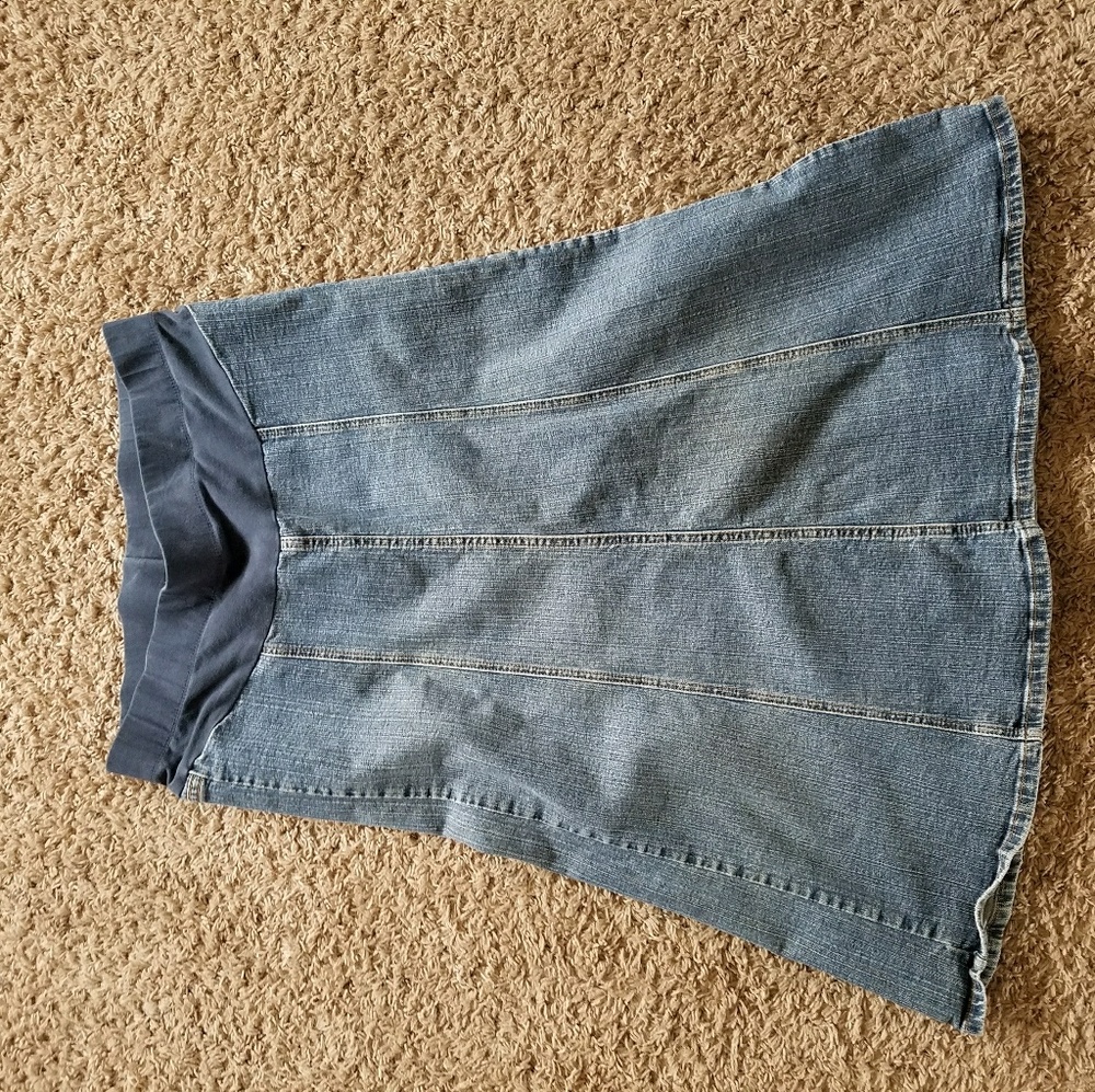 Motherhood maternity skirt