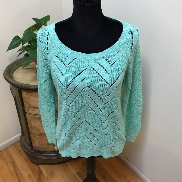 Olive & Oak Sweaters - Olive & Oak mint green open knit chevron sweater