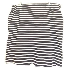 Old Navy pencil skirt