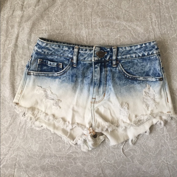 Bullhead pacsun bleached shorts - Picture 1 of 3