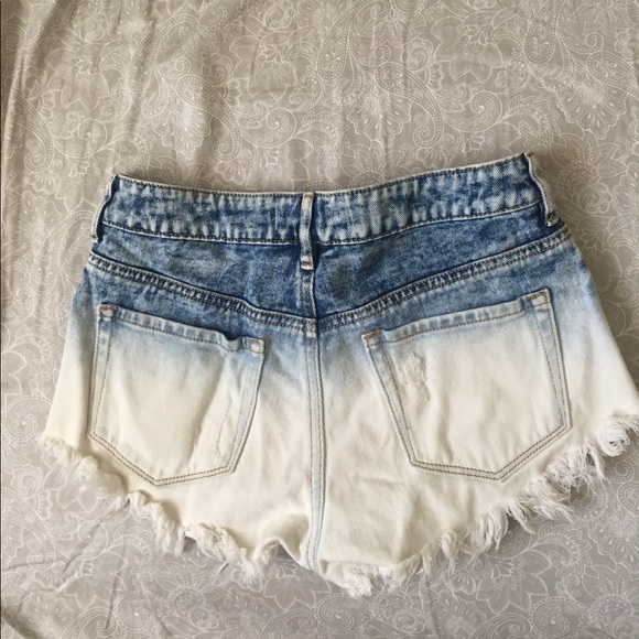Bullhead pacsun bleached shorts - Picture 2 of 3