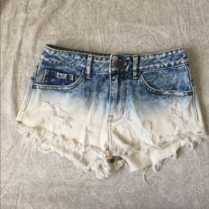 Bullhead pacsun bleached shorts