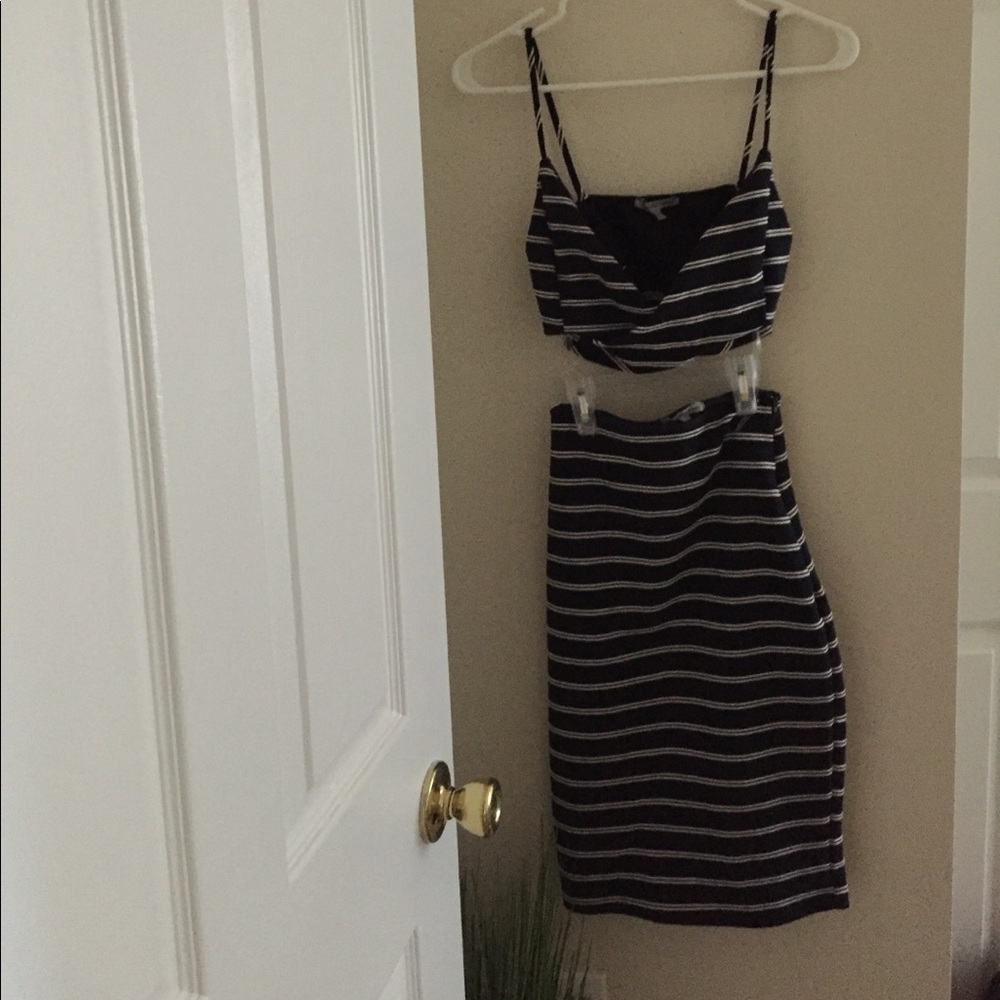 Two Piece Set