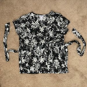 Like New! Maternity dress short sleeved