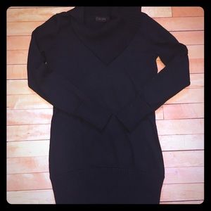 Limited tunic length sweater