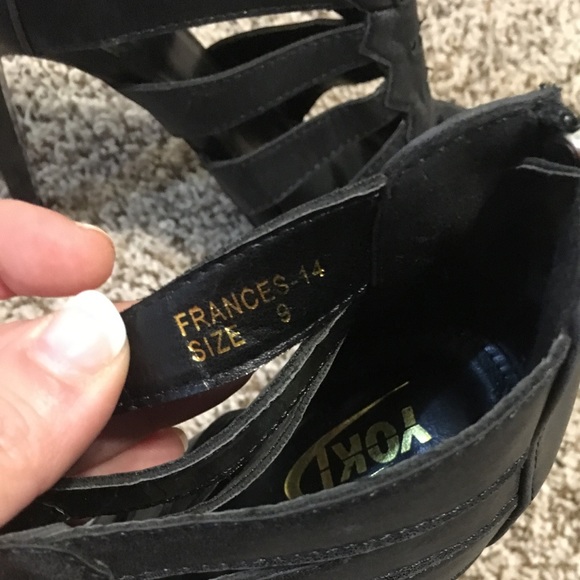 Yoki Booties - Picture 4 of 6