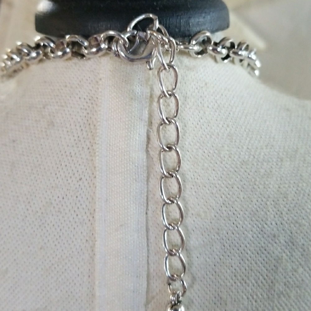 Stunning Statement Necklace Nwot - image 5