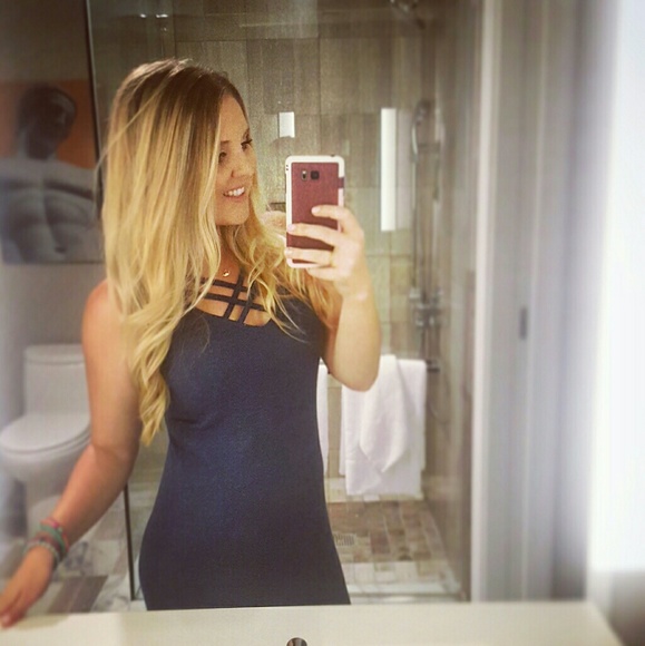 Meet your Posher, Sam - Picture 4 of 7