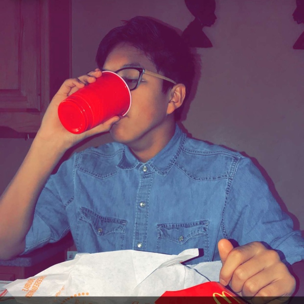 Meet your Posher, Khai