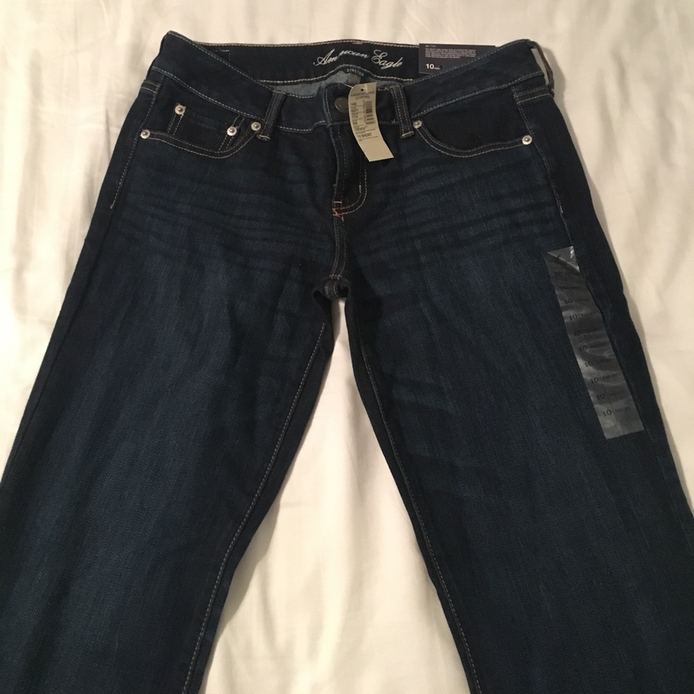 Dark Wash American Eagle Boyfriend Jeans