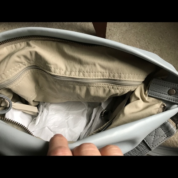 Rough & Tumble Medium Hobo in Sky - Picture 3 of 6