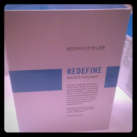 Rodan + Fields Other - 🔥24hr price ⬇️🔥 Rodan + Fields Macro Exfoliator