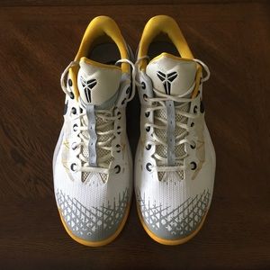 Men’s Nike Zoom Kobe Venomenon 4