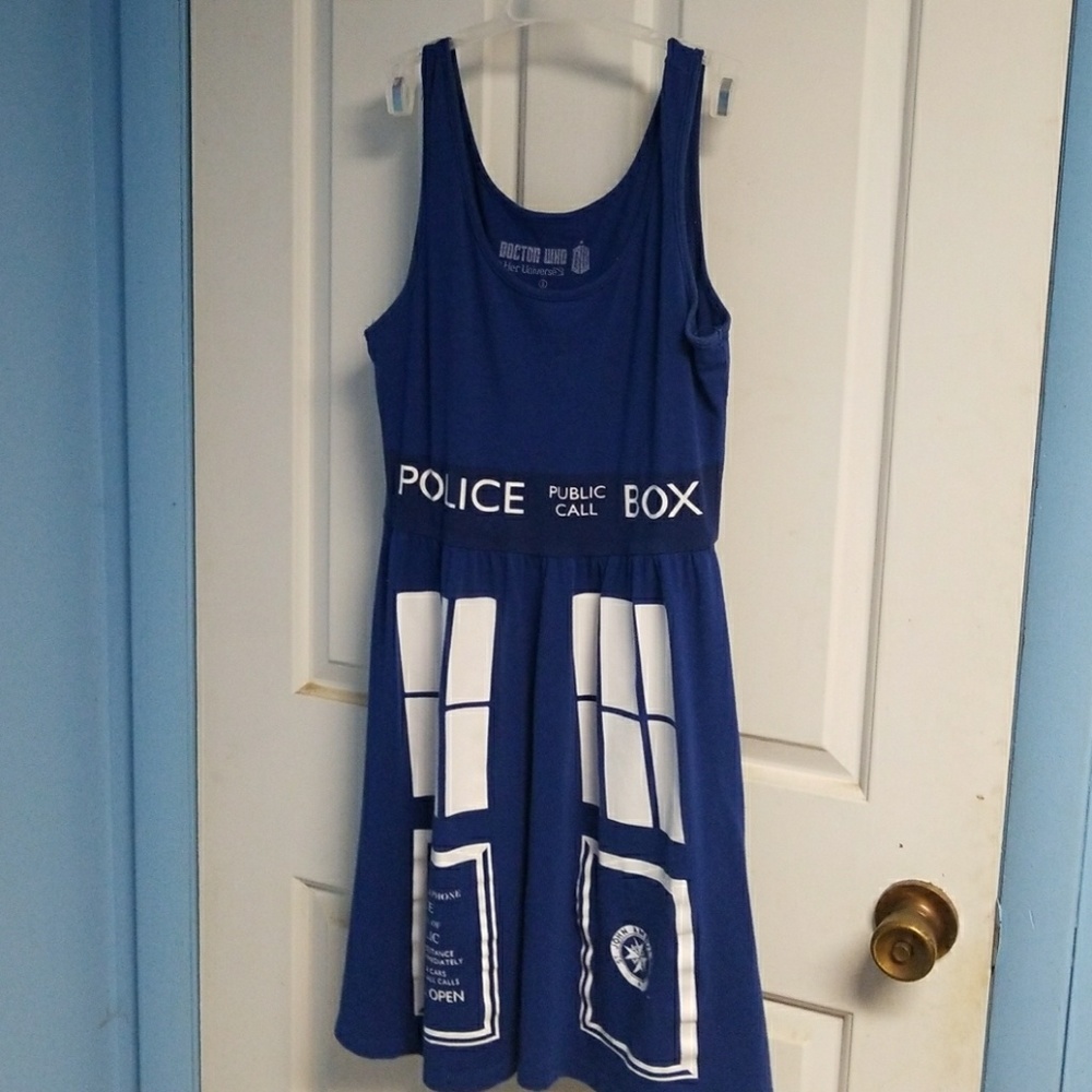 Doctor who her universe tardis dress small S