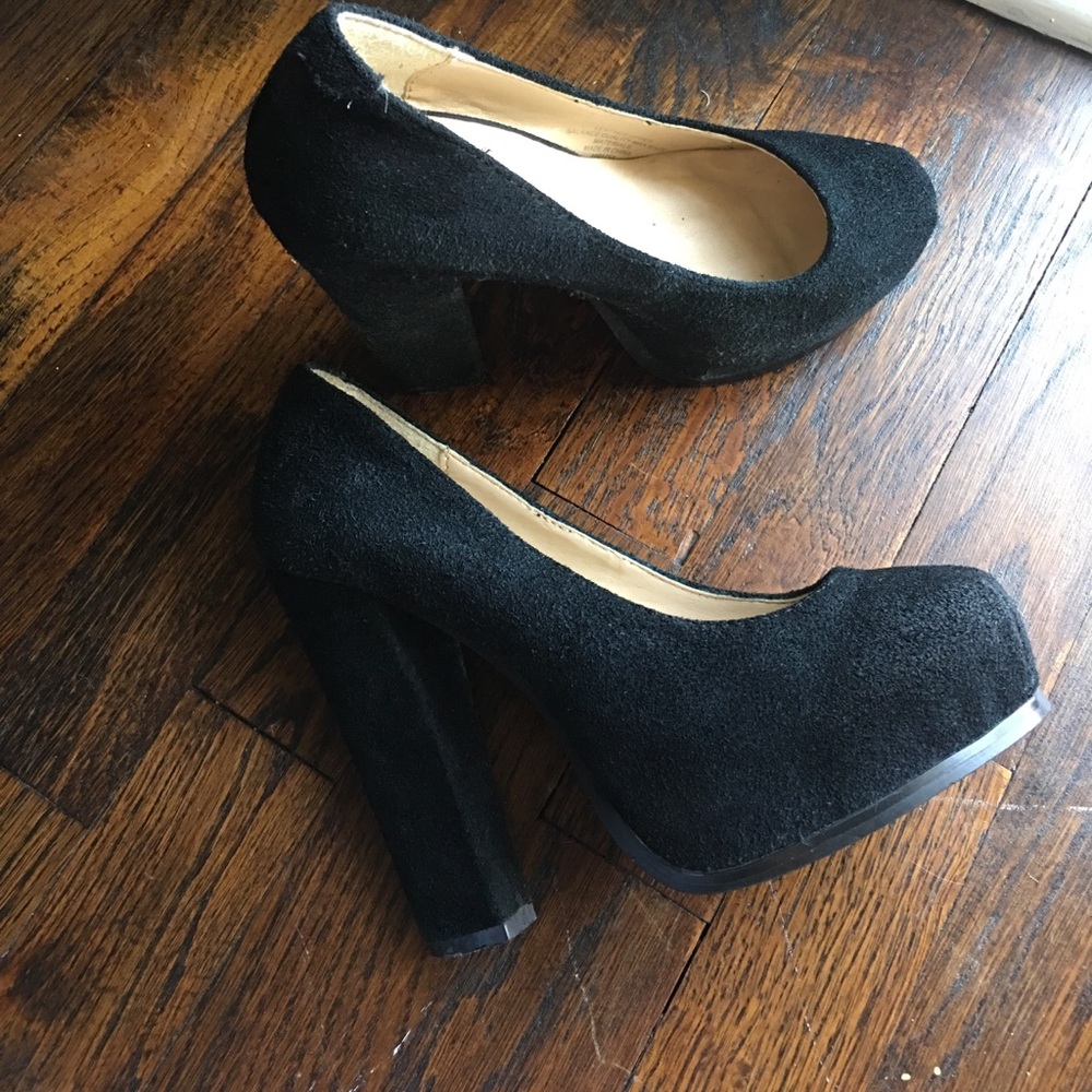 Black chunky heels