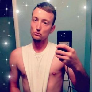 Meet your Posher, Joshua