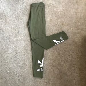 Adidas Leggings in Army Green S