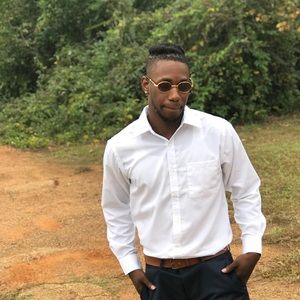 Meet your Posher, Deandrea