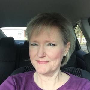 Meet your Posher, Debbie