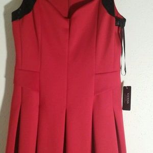 Guess Crimson color sleeveless Dress