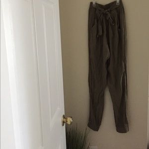 NWT High Rise Pants