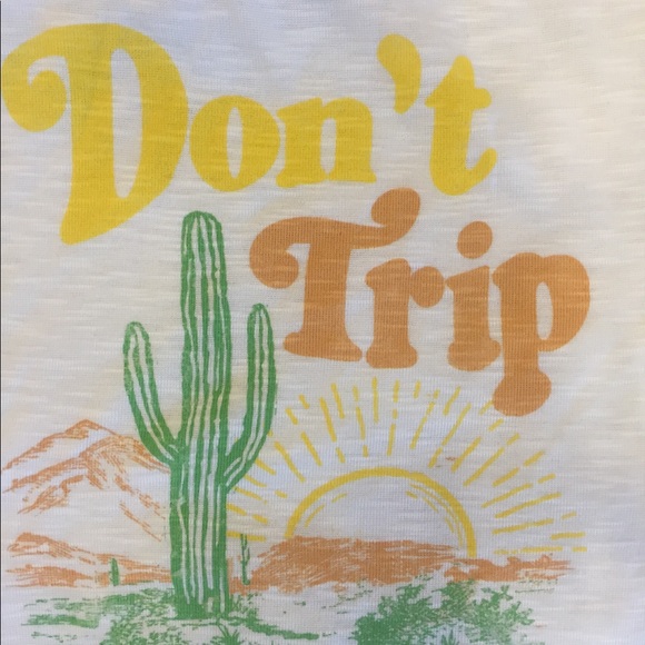 American Rag Tops - Adorable tee shirt