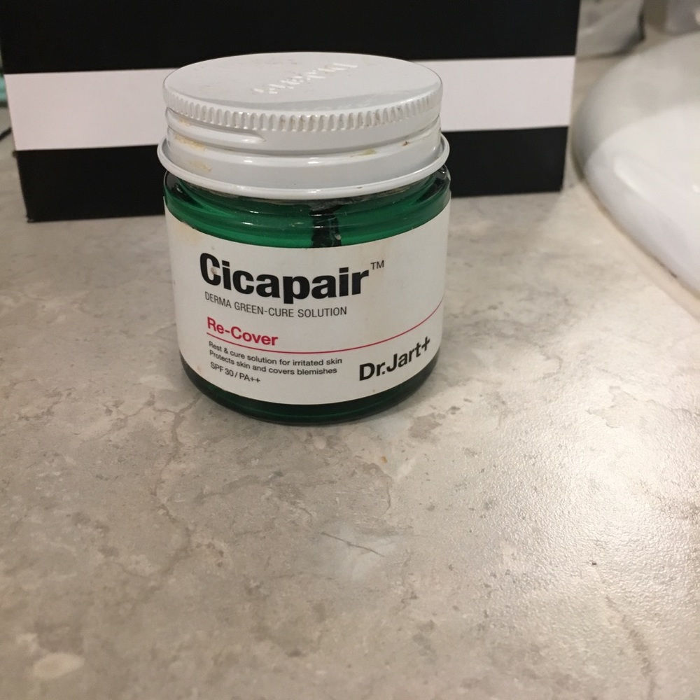 Dr. Jart Cicapair  Color Correcting Solution