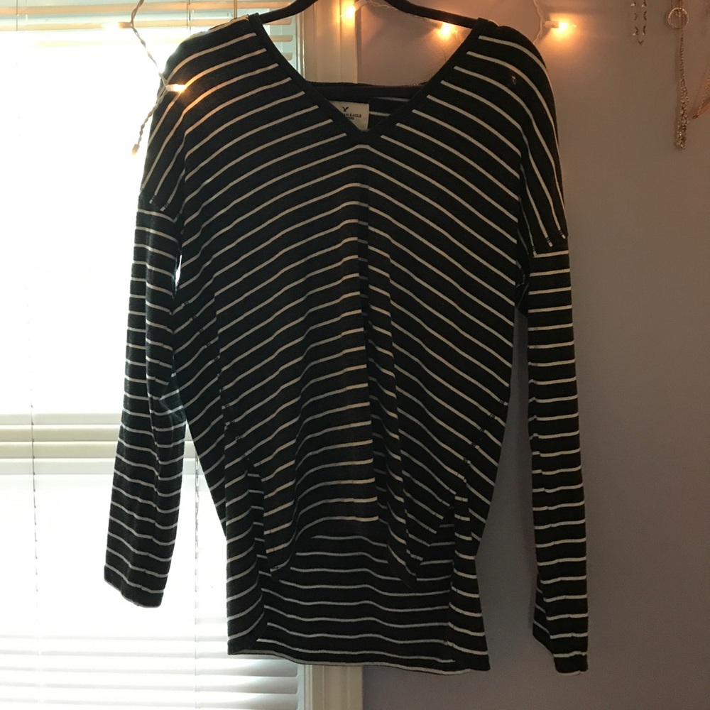 American Eagle long sleeved top
