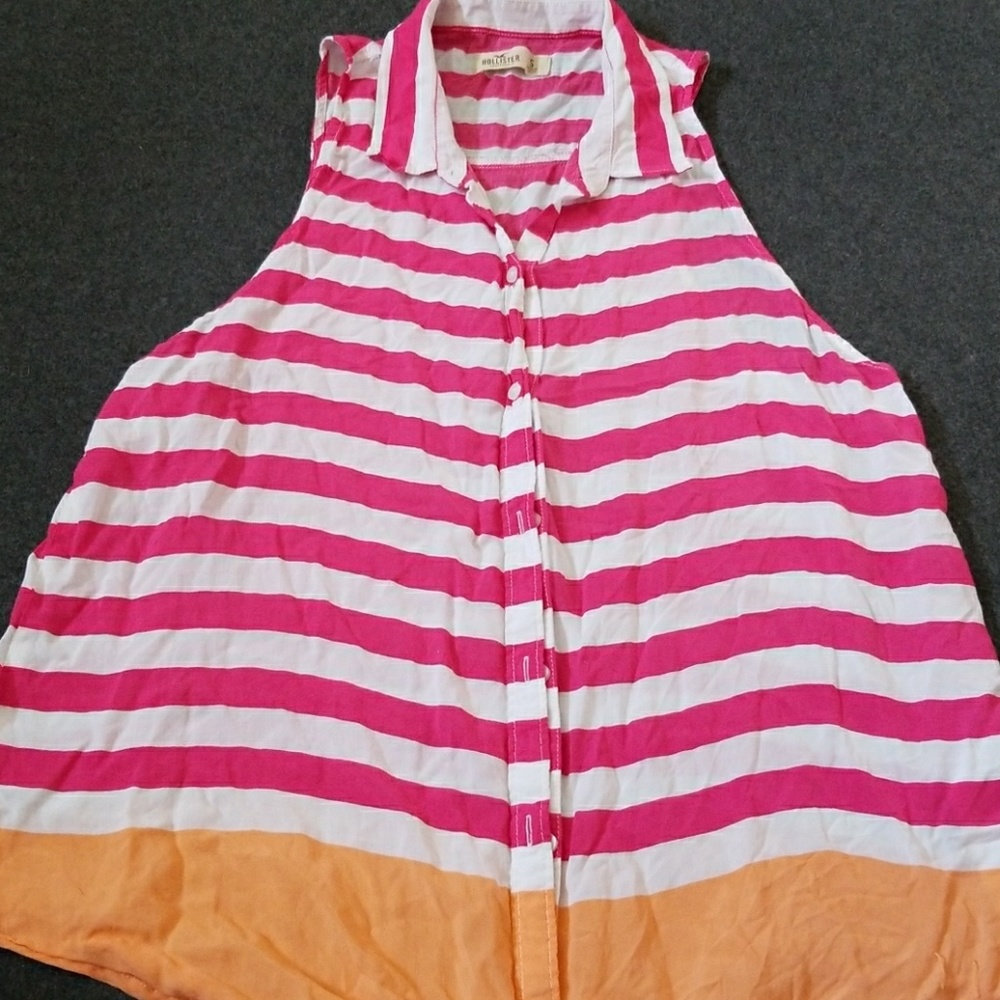 Sz small Hollister sleeveless button down