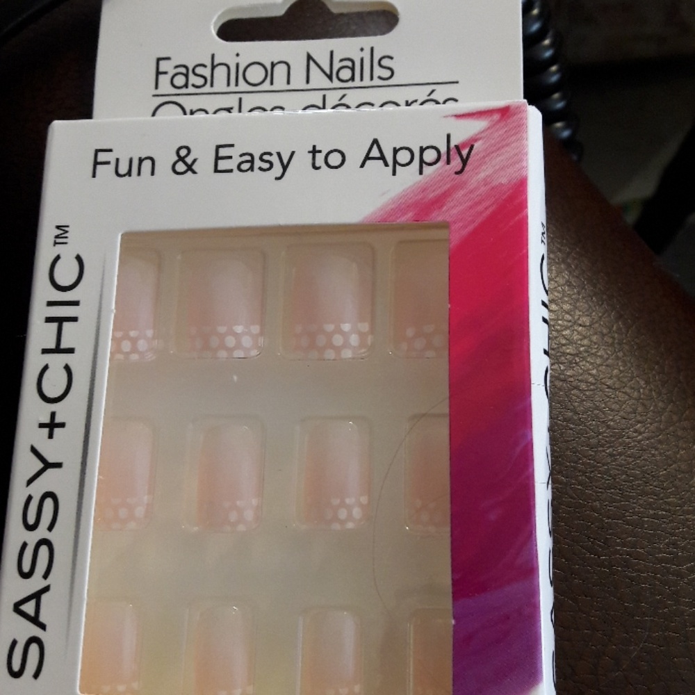 Fashion nails