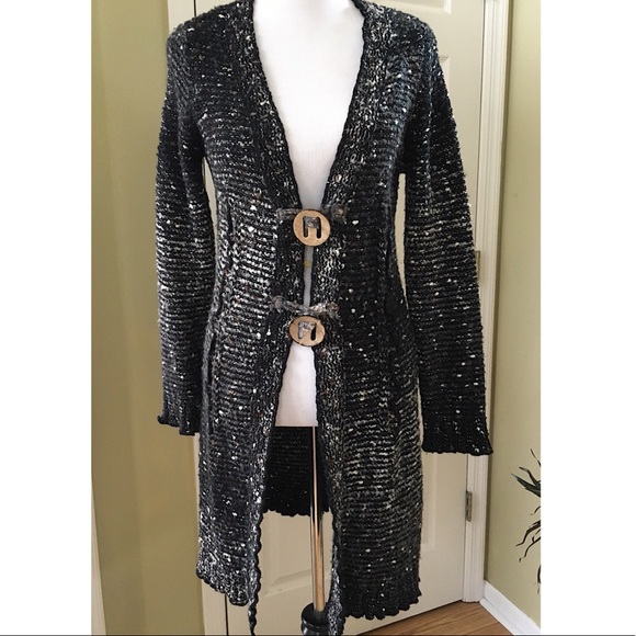 BCBGMaxAzria Sweaters - BCBGMAXAZRIA LONG CARDIGAN