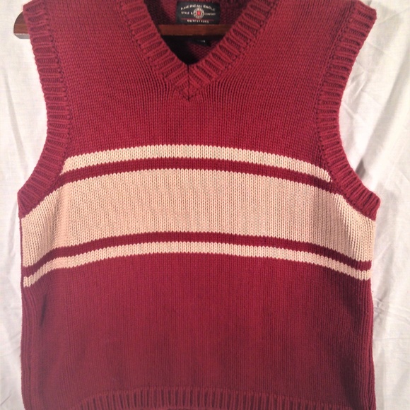 American Eagle Large Maroon V Neck Sweater Vest - Picture 4 of 6