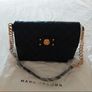 NEW MARC JACOBS black and gold leather purse