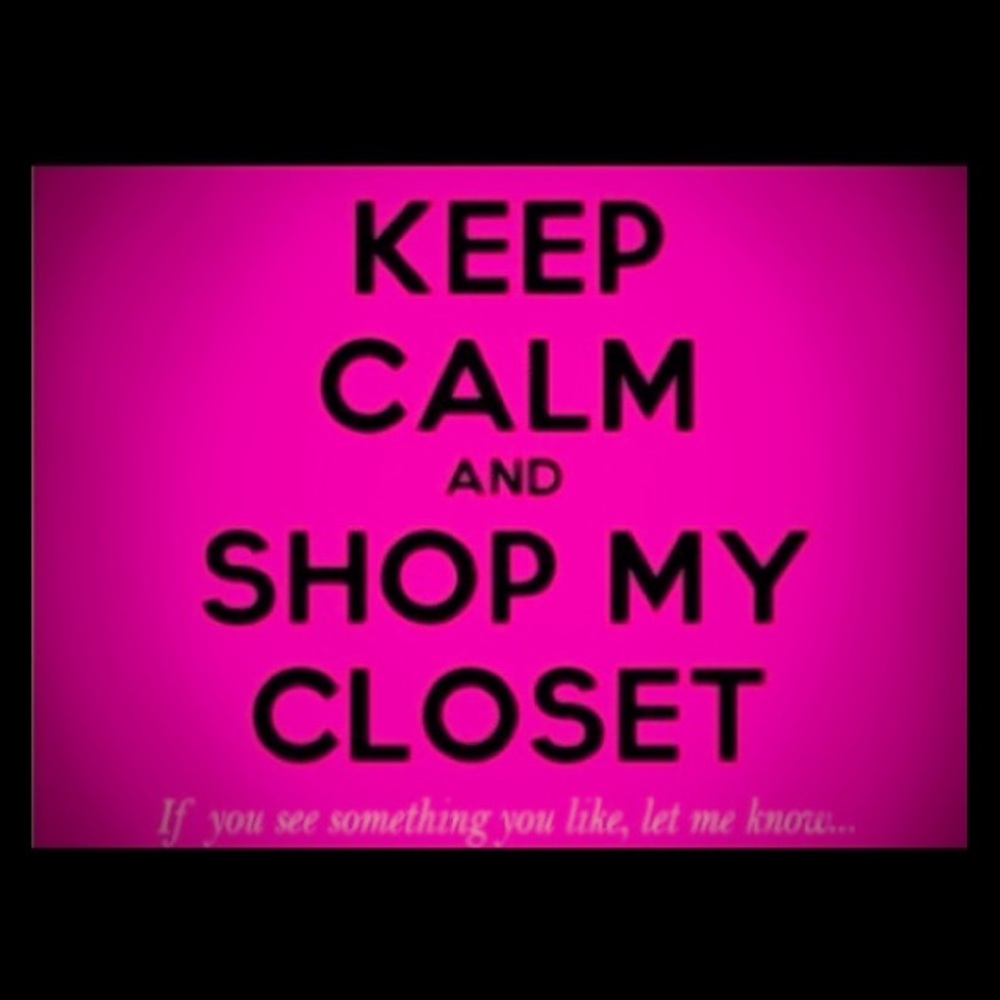 Shop my closet guys 🤗
