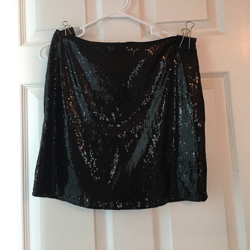 Sequined skirt