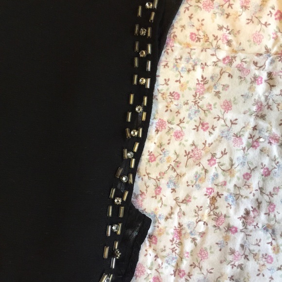 FEATURED -Beaded faux wrap tulip bottom top - Picture 7 of 8