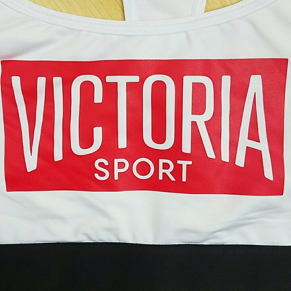 Victoria's Secret sports bra NWT - Picture 3 of 7