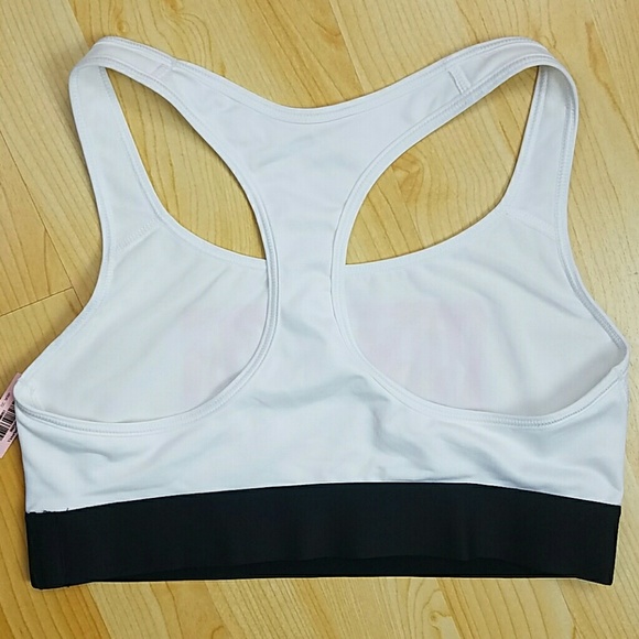 Victoria's Secret sports bra NWT - Picture 4 of 7