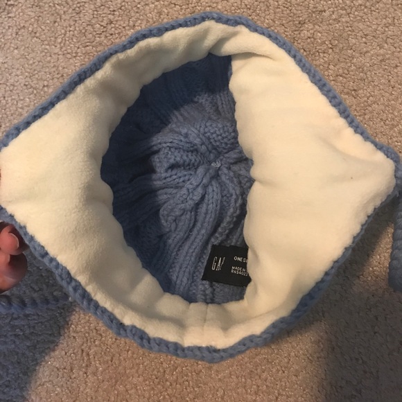Gap Winter Hat - Picture 3 of 5