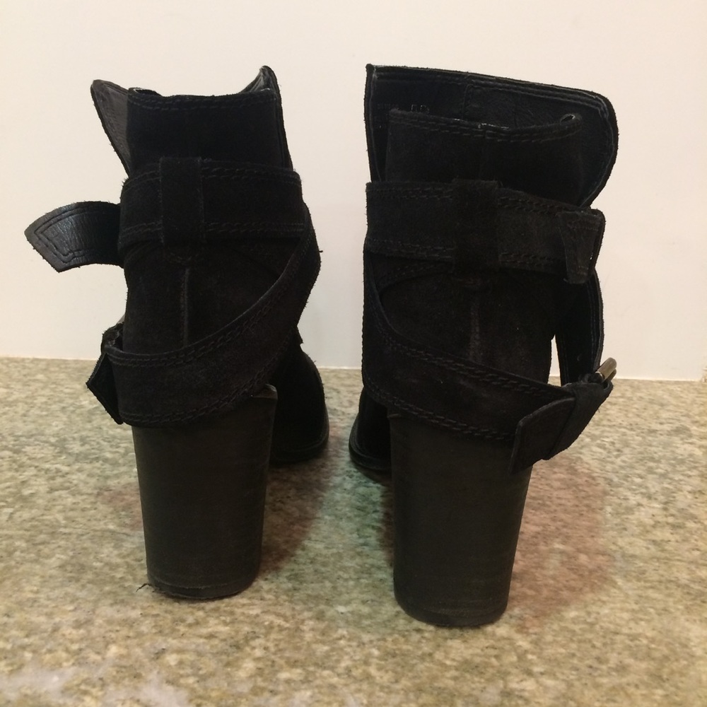 Zara Basic black suede buckle heeled booties 38 - Picture 3 of 4